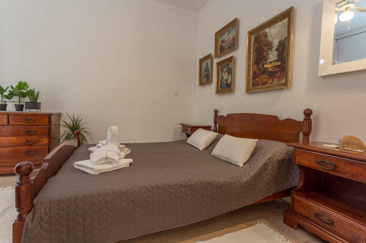 Historic Center Hvar Town- A Few Steps From The Main Square Apartman *